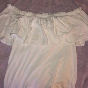 ambercrombi off the shoulder shirt